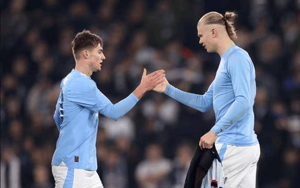 欧冠头名生死战：皇马主场迎击曼城传控风暴